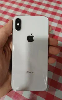 ایفون xs