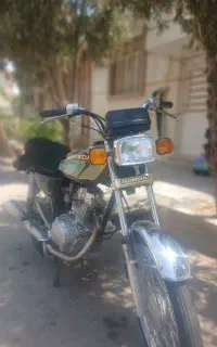 موتور ۱۲۵ تکتاز
