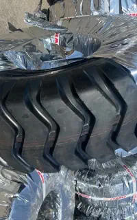 لاستیک بابکت لیفتراک لودری راهسازی