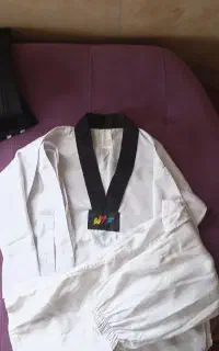 لباس تکواندوسالم