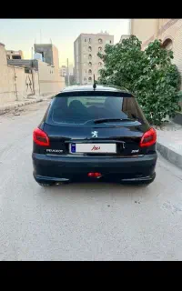 206پاناروما مدل401نقدی یامعاوضه با دنا شش دنده 405