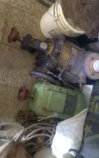 پمپ آب ..دینام..شناور همه سه فاز و قوی