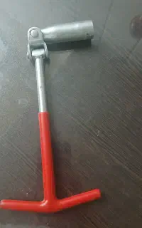 آچار شمع..‌.