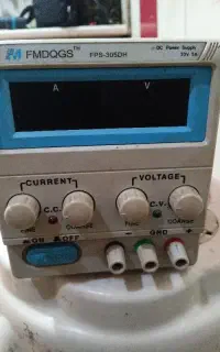 منبع تغذیه