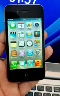 و iphone 3gs iphone 4