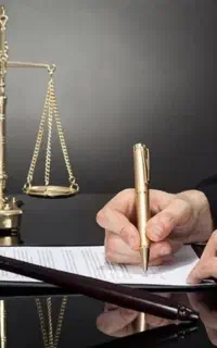 وکیل تخصصی اداره کار و بیمه