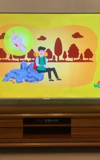 تلویزیون ۶۵ اینچ هوشمند 4k  بسیار تمیز