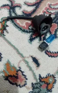 لامپ گازی و جا لامپی موتور