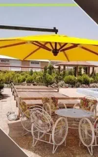 منشی فروشنده خانم با تجربه