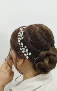 میکاپ وشنیون ،زلف، اصلاح صورت،کاشت مژه ،سالن  لیا