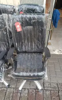 صندلی گردان اداری