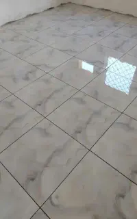 کاشی کاری وسرامیک کف وبدنه