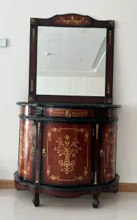 ائینه کنسول