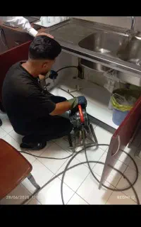 لوله بازکن فنر زنی کل گرگان فنرزن۲۴ساعت چاه فاضلاب