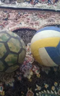توپ والیبال