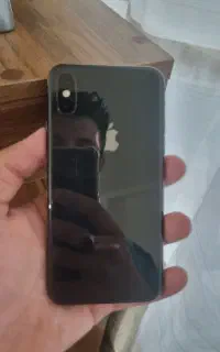 ایفون xs