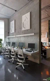 ابدارچی و نظافت چی خانم در دفتر اداری