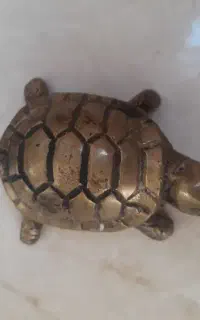 دکوری برنزی