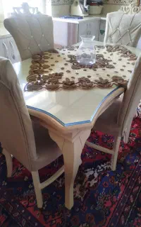 میز ناهار خوری