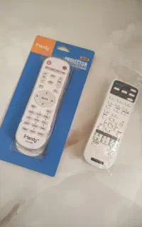 کنترل دیتا پرژکتور