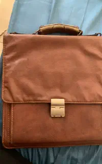کیف چرم گاوی