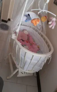تخت کنار مادر در حد نو