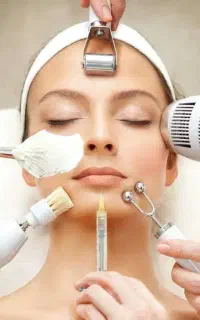 کلینیک زیبایی اطمینان. بوتاکس . ژل . مزوتراپی