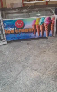 یخچال بستنی