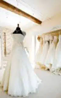 نیروی جهت کار در مزون لباس عروس