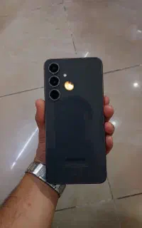 SAMSUNG S24FE