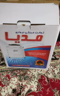 دستشویی فرنگی دیواری