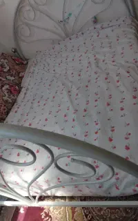 تخت دونفره