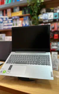 لپ تاپ lenovo  ip3