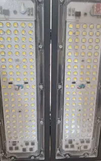 پرژکتور ۱۶۰ وات با گارانتی ۱۸ ماه
