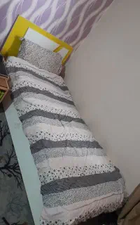 تخت تک نفره با روتختی و تشک