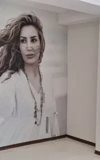 نصب واجرای کاغذ دیواری