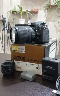 دوربین نیکون D7200