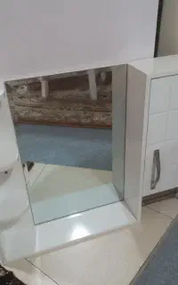 آینه روشویی