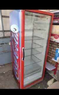 یخچال ویترینی