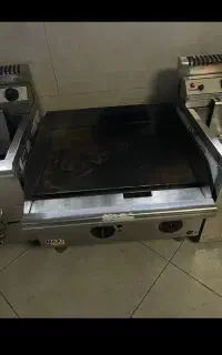 واگذاری وسایل ساندویجی