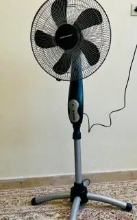 پنکه ایستاده کنترلی