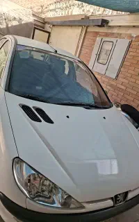ماشین ۲۰۶