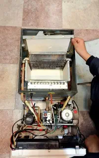 سرویس پکیج و آبگرمکن و کولر آبی و تآسیسات