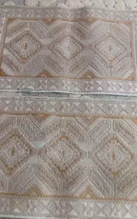 مکت کوچک برای جلوی حمام و دستشویی