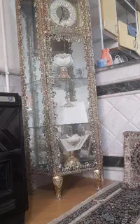 ساعت ایستاده برنزی