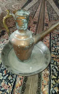 آفتابه لگن قدیمی مسی جهت دکوری