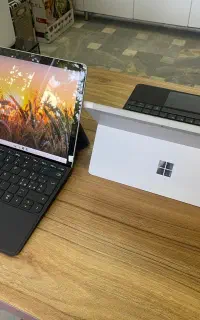 surface go 3 لپتاپ  سرفیس گو 3 اپن باکس
