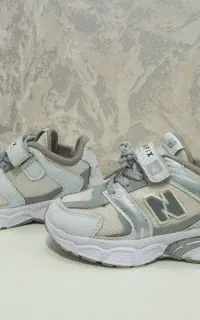 کتانی اسپرت نیو بالانس سایز ۳۱ نو نو
