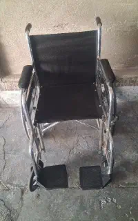 ویلچر و واکر