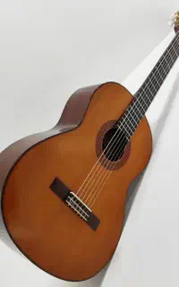 گیتار اندونزی اصل اورجینال سی 70
